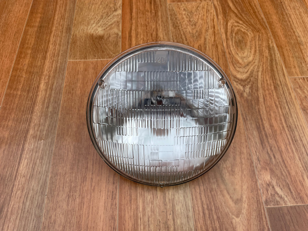 Headlight 7 inch Halogen Sealed Beam