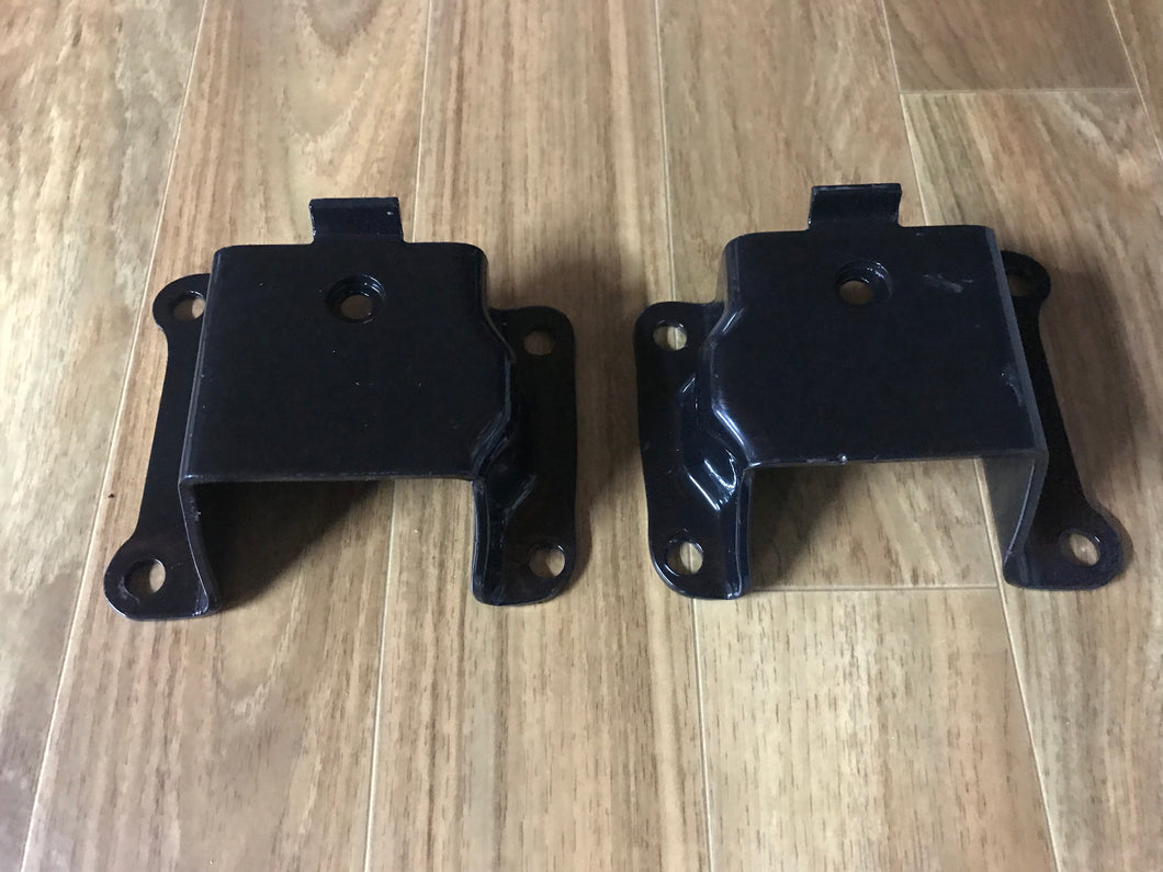 V8 Engine Mount Base Plate XA -E