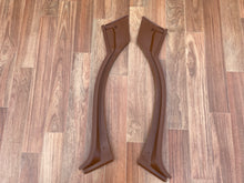 Load image into Gallery viewer, Saddle Plastic Dog Leg Wheel Arch Trim XR-Y
